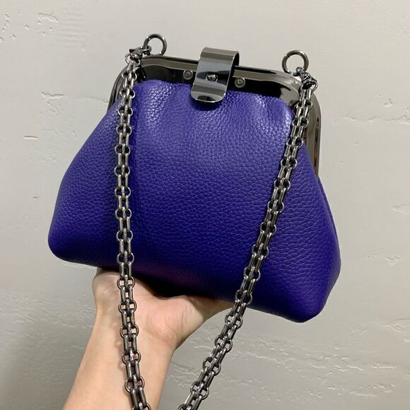 Premium Pebble Cowhide Handmade Unique Rivet Frame Handbag with 2 Chain Styles